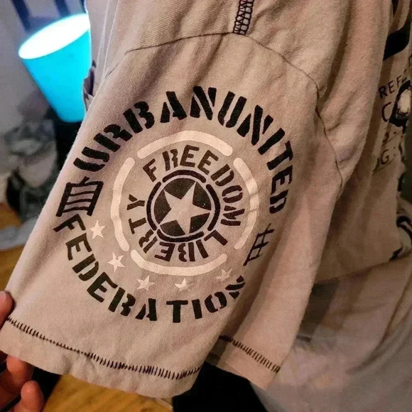 Men's tshirt - Picture 2 of 6